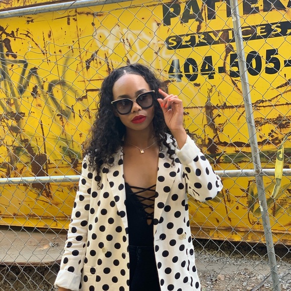 Meet your Posher, Jazmine - Picture 3 of 4